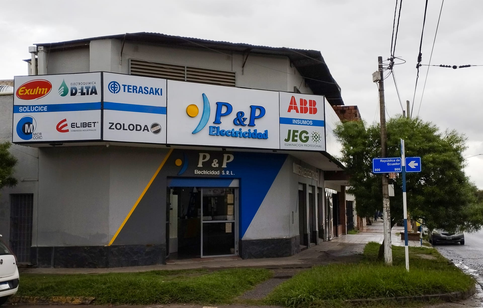 Frente del local PyP Electricidad