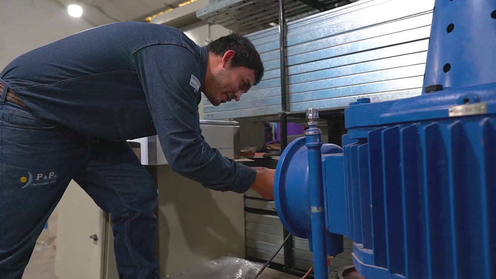 Obras electromecánicas